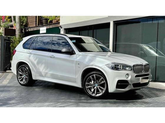 BMW X5 3.0 4X4 M50D I6 TURBO DIESEL 4P AUTOMÁTICO BMW X5 3.0 4X4 M50D I6 TURBO DIESEL 4P AUTOMÁTICO